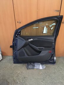 Dveře Ford fokus pravé přední úplné MK3 combi - 2