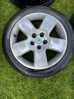 Letní Sada ALU kol 7Jx17 ET37 5x112 Superb 1 - 2