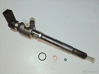 VAG vstřik 1.6 TDI 03L130277B - stav 100% - 2