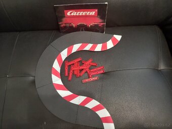 Autodráha carrera evolution digital vnejsi krajnice 1/60 - 2