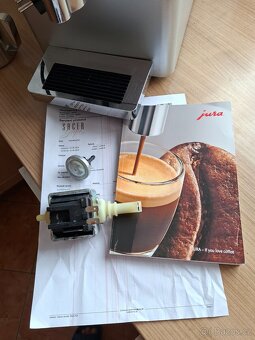 Automatický kávovar Jura ENA Micro 9 - 2