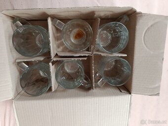Sklo na pivo. - 2