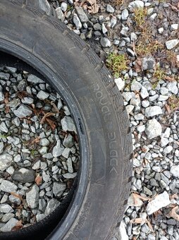 Pneu zimní 215/55 R 18 - 2