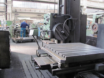 TOS horizontální vyvrtávačka H 100 A - 2