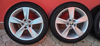 Originál alu Škoda Rapid 5x100 215/45 R16 - zimní - 2