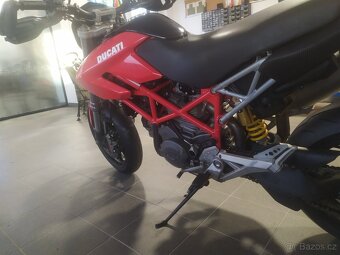 Ducati Hypermotard 1100 - 2