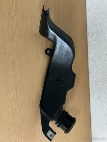 Vzduchové potrubí Piaggio Vespa ET4 - 2