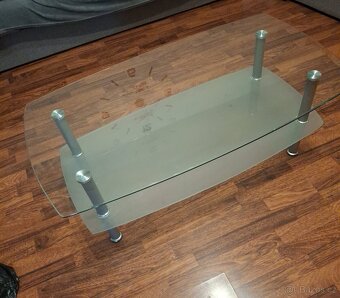 Skleněný konferenční stolek - 2