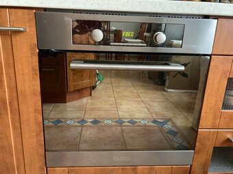 VESTAVNÁ ELEKTRICKÁ TROUBA + VARNÁ DESKA - BAUMATIC - 2