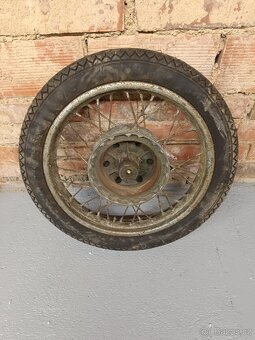 Zadní kolo na kývačku - 2