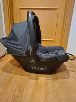 Autosedačka Britax Römer s Isofix základnou - 2