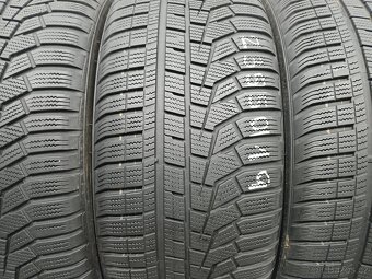 Zimní pneu 235/50/19 Hankook - 2