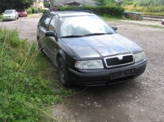 Prodám díly na Škoda Octavia  2.0ben.4x4 LPG - 2