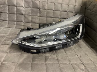 Ford Focus 4 lift led světlo - 2