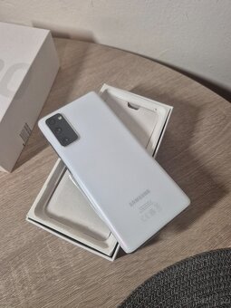 Samsung S20 FE 5G - 2