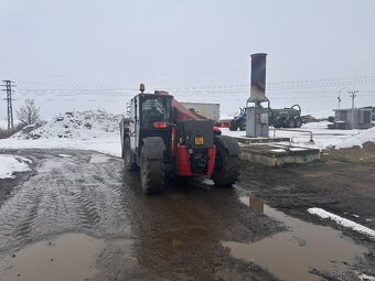 Teleskopický manipulátor Massey Ferguson TH 7038 - 2