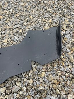 Spoiler pod přední nárazník - 2