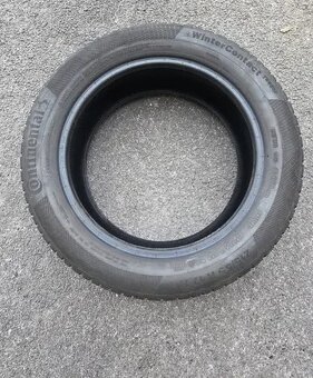 2x zimní pneu Continental 215/55R17 - 2