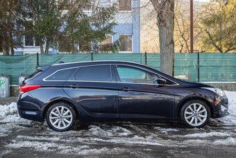 Hyundai i40 CW 1.7 CRDi 136k Premium - 2