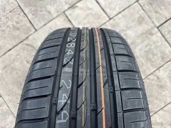 Plechový disk s pneu Nexen 5x112 205/55/16 - 2