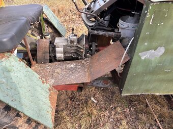 Traktor domácí výroby - 2