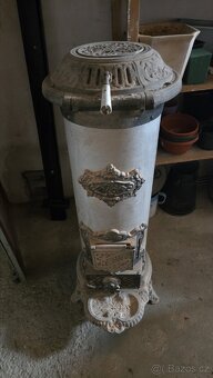 PRODAM  STAROZITNA KAMNA - 2