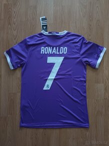 Real Madrid 16/17 Away - 2
