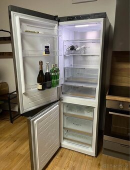 Prodej lednice s mrazákem - 2