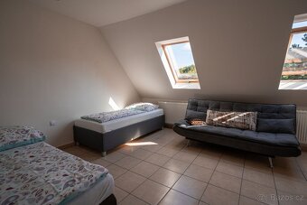 Levné ubytování - nedaleko Brna - 2