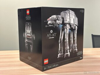 LEGO® Star Wars™ 75313 AT-AT - 2