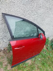 Citroen c4 dveře pravé přední rv 2007 - 2