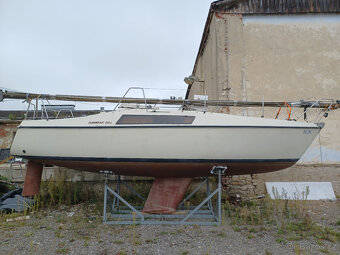 Bavaria 808 - 2