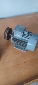 Motor - 2