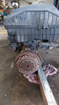 Renault thalia 2 motor 1.2 16v D4f - 2