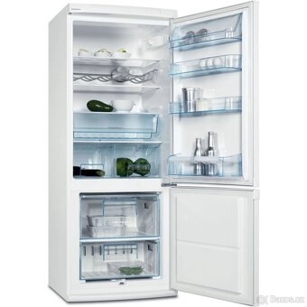 Lednice s mrazákem Electrolux ERB 29233 W - 2