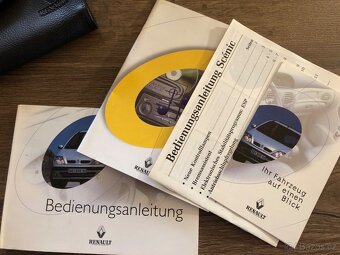 Kožená pouzdra Renault - 2