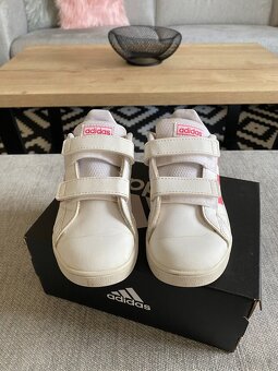 Dívčí botasky Adidas - vel. 27, TOP STAV - 2