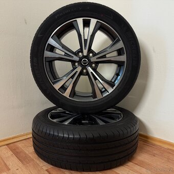 NISSAN QASHQAI 5x114,3 R18 ET40+LETNÍ 215/55R18 6mm - 2