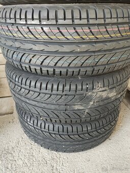 Hlinikové ráfky+nové pneu 205/55r16 na renault - 2