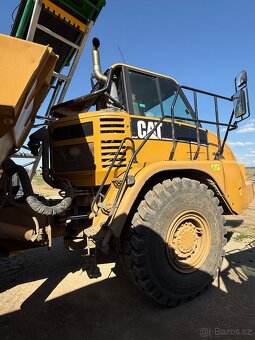 CAT- Caterpillar 730 DEMPR TOP Stav a na SPZ - 2
