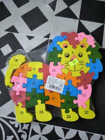 Puzzle LEV písmena a čísla - 2