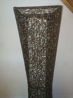 stojací ratanová lampa - 2