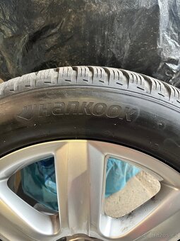 . 265/50. R 19 ❄️ Prodám 4 zimní pneumatiky s disky - 2