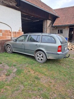 Škoda Octavia - 2