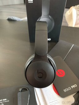 Beats Solo Pro - 2