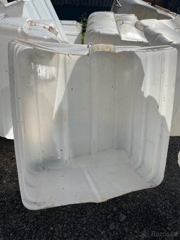 Káď 500l, poloviční IBC kontejner - 2