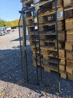 Discovery 3 dělící mříž - 2