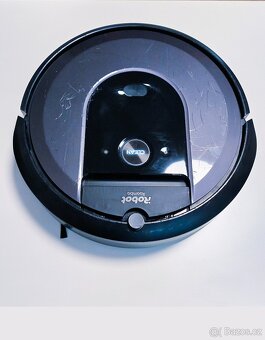 iRobot Roomba i7 – výborný stav + nová sada kartáčů a filtrů - 2