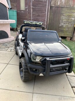 Dětské elektrické autíčko Ford Ranger - 2
