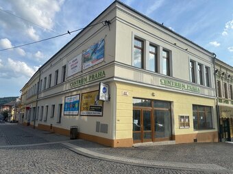 Obchodní prostory k pronájmu - 2